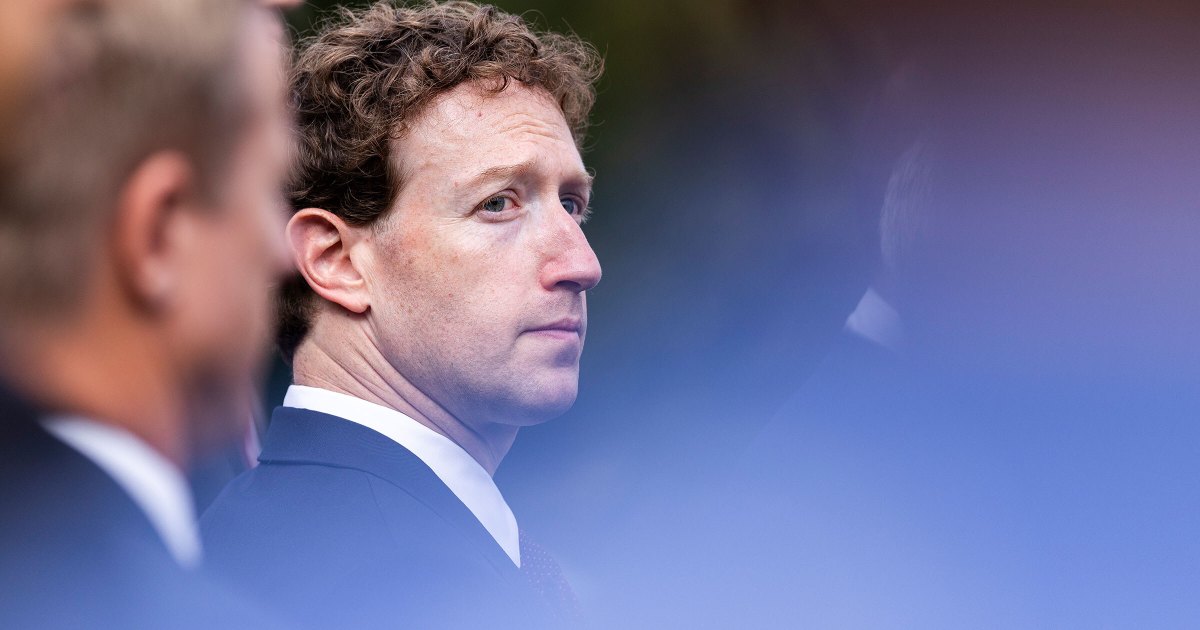 It's Looking Possible That Zuckerberg Is Accidentally Committing Corporate Suicide