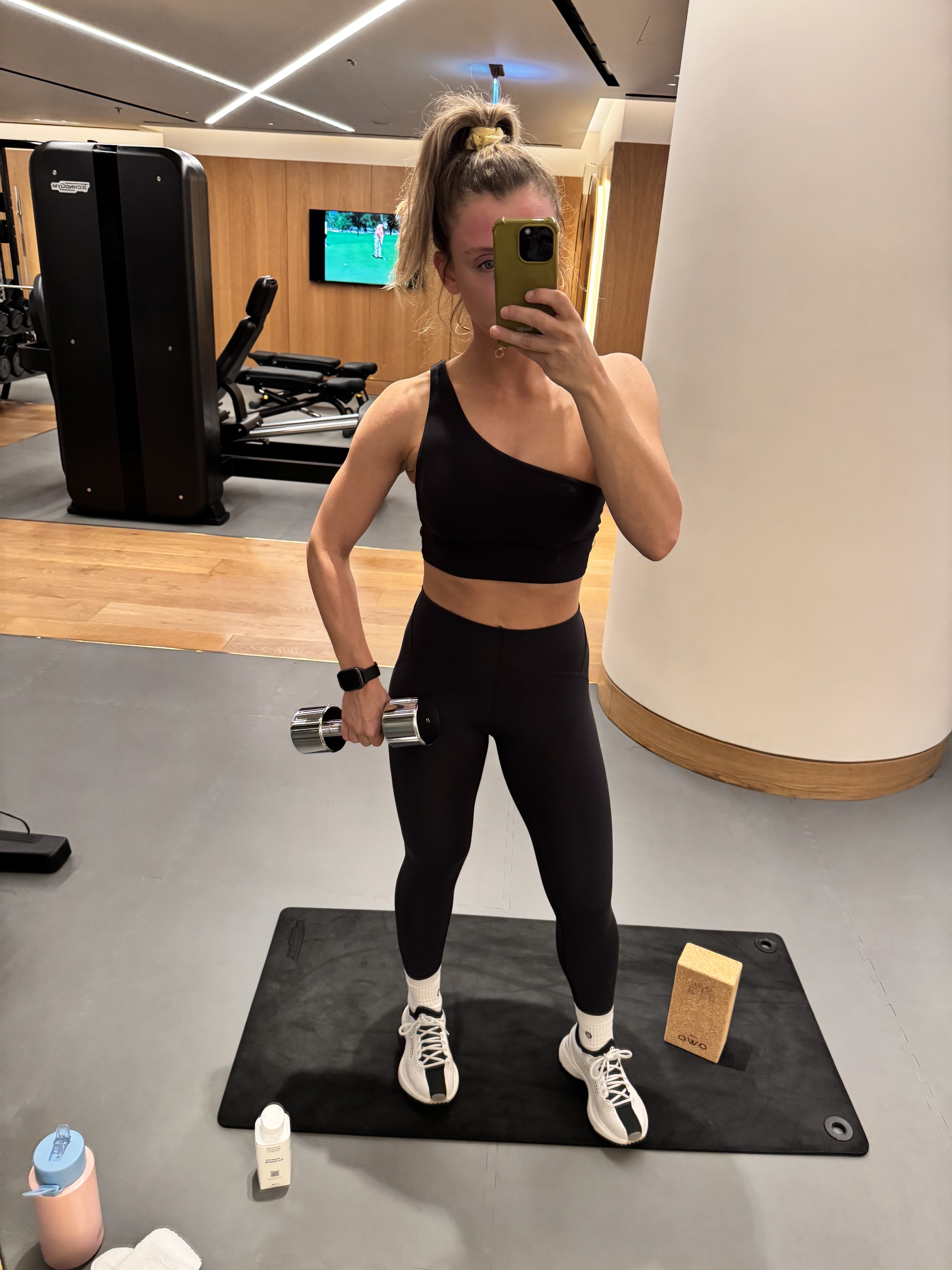 NINTCHDBPICT001011441100