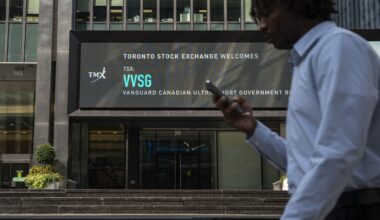 S&P/TSX composite up in late-morning trading, U.S. stock markets also higher