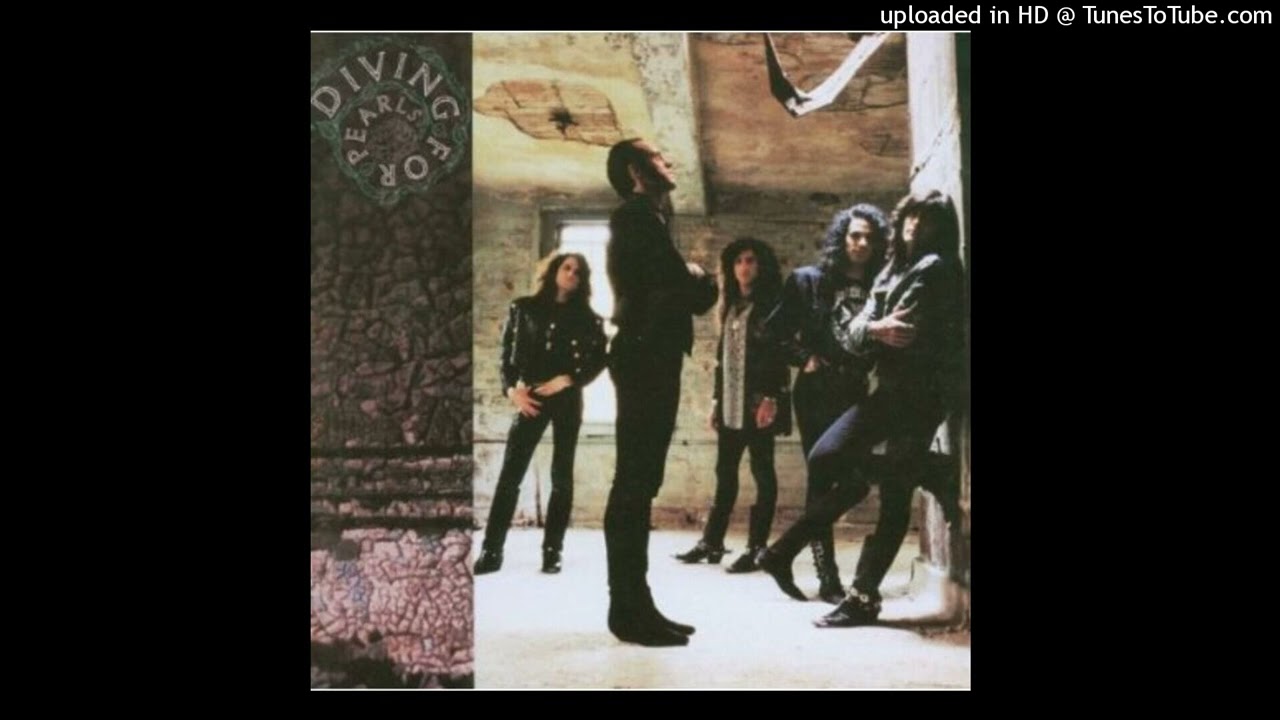 Diving For Pearls - New Moon - YouTube