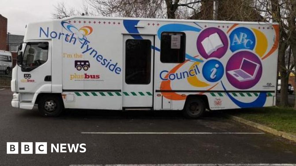 Tynemouth 'book bus' axed due to decline in use