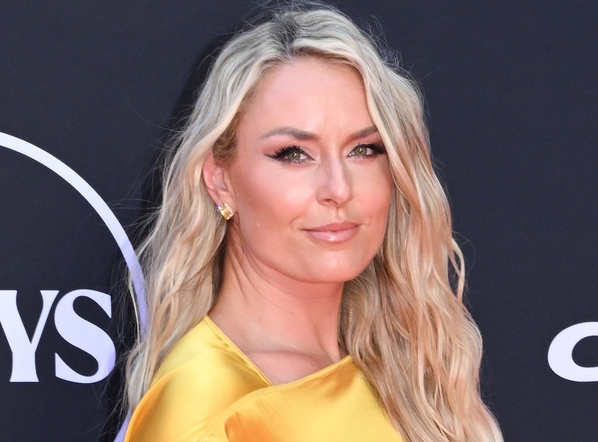 Olympian Lindsey Vonn In Bikini Top Is "Multi-tasking" — Celebwell