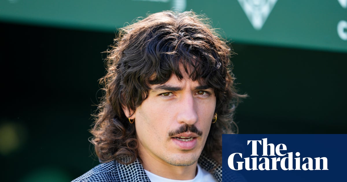 ‘Literature has completely changed my life’: footballer Héctor Bellerín’s reading list | Books