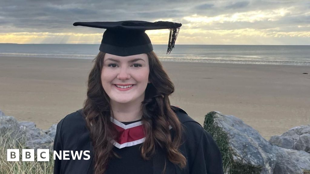 Swansea University graduate applied for 646 roles before getting a job