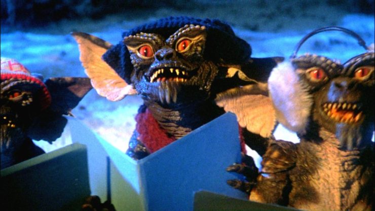 Gremlins caroling