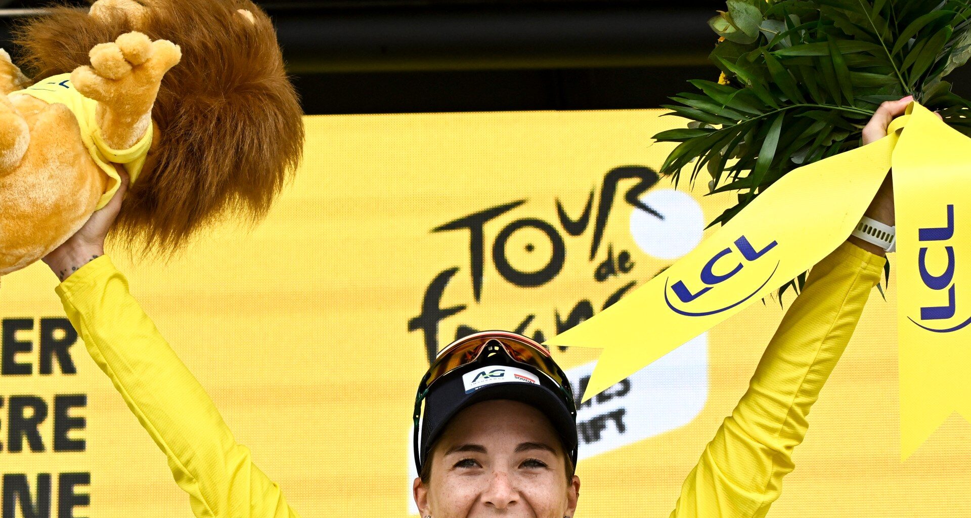 Le Court secures historic Africa win at women’s Tour de France | Cycling News