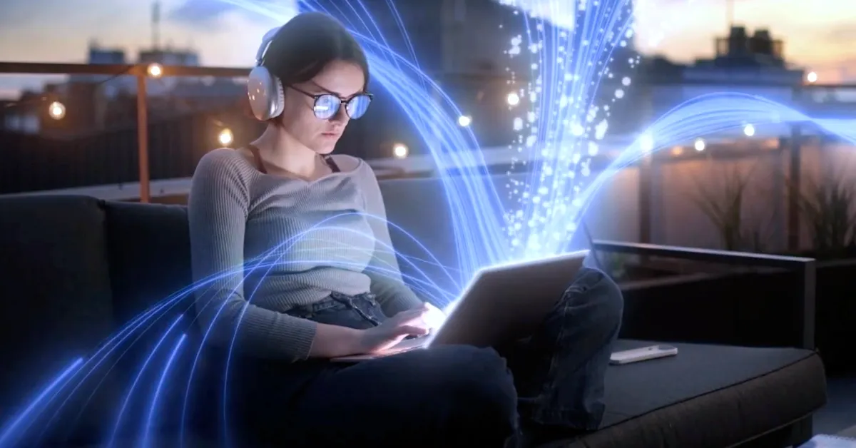 A person browsing the Internet. (Stock photo via Optimum website)