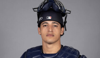 Giants Sign Diego Cartaya To Minor League Deal