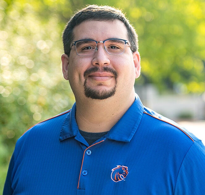 Ehrlich quoted in article on employment status of college athletes