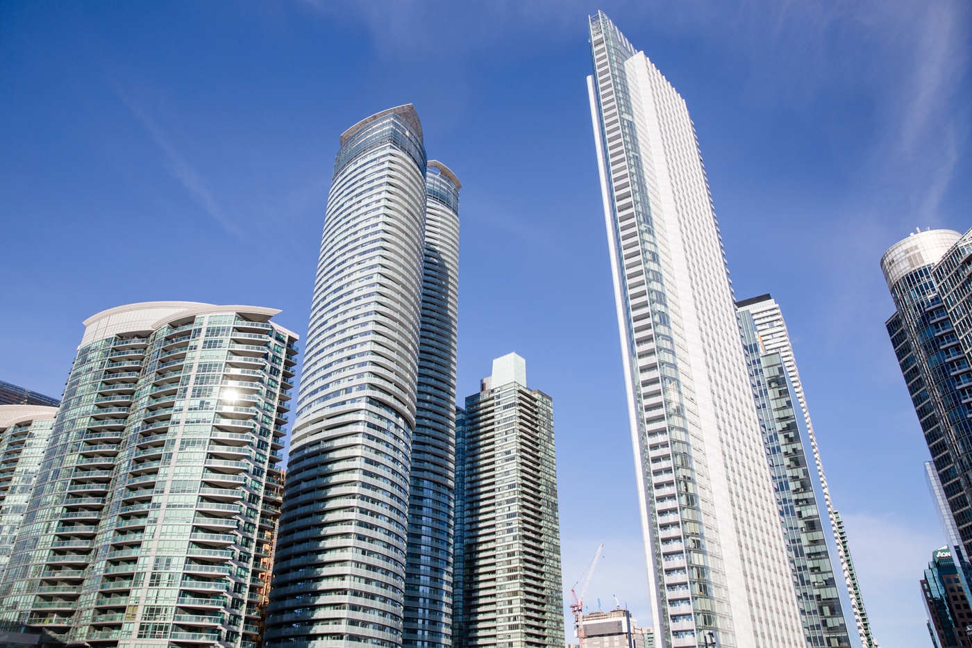 New condo market cools nationally, but some cities still heat up