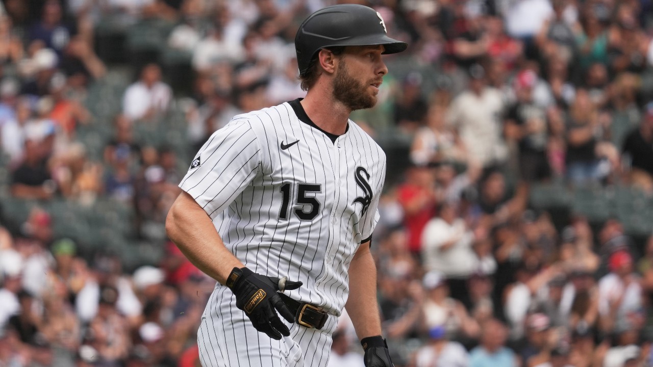 Yankees acquire OF Austin Slater in trade with White Sox