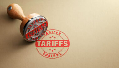 ECONOMIC TRUCKING TRENDS: Trailer makers’ tough tariff decisions, and spot market pullbacks