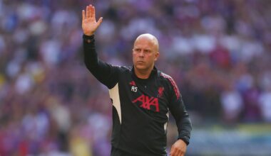 Slot plays down interruption of Jota minute silence