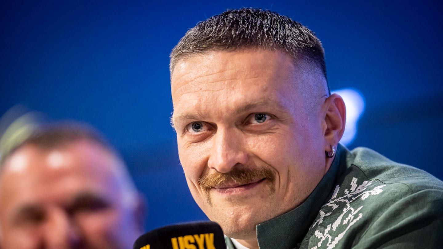Frank Warren Shares Major News On Potential Oleksandr Usyk vs Joseph Parker Fight