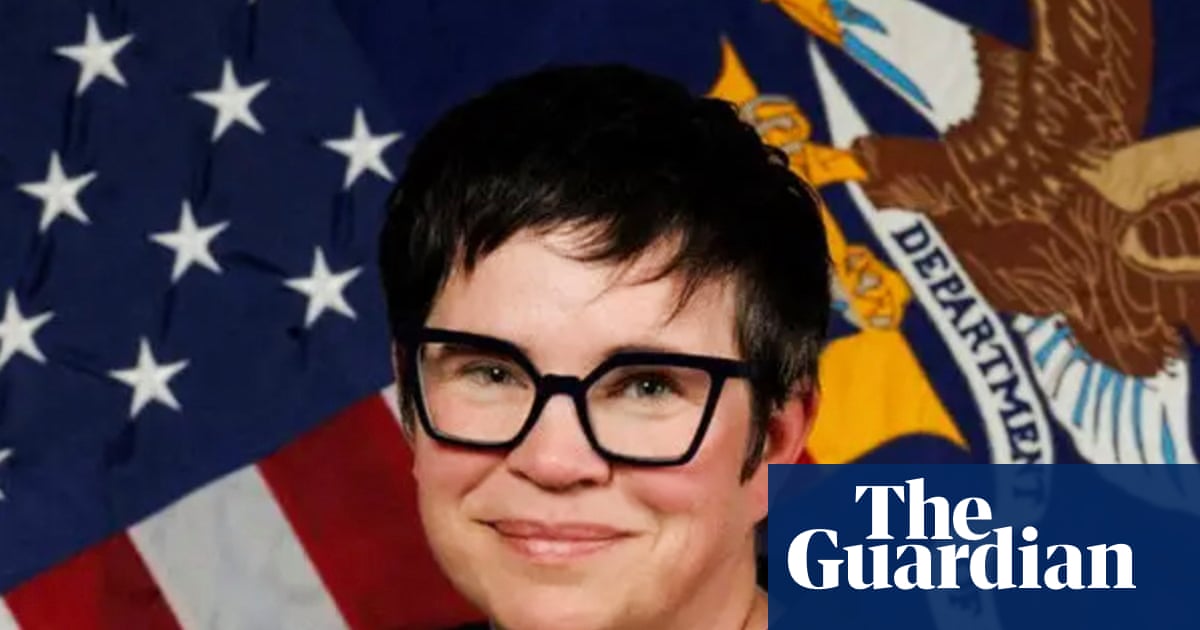 Trump firing of labor statistics chief ‘undermines credibility’, ex-leaders say | US unemployment and employment statistics