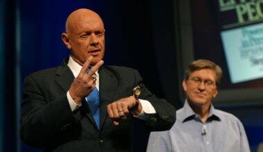 15 Management Books Every Leader Should Read