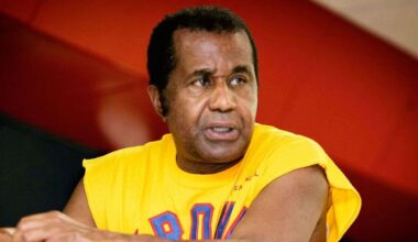 Trainer Emanuel Steward Named The Top 10 Best Fighters Of All Time And One Is Still Competing Today
