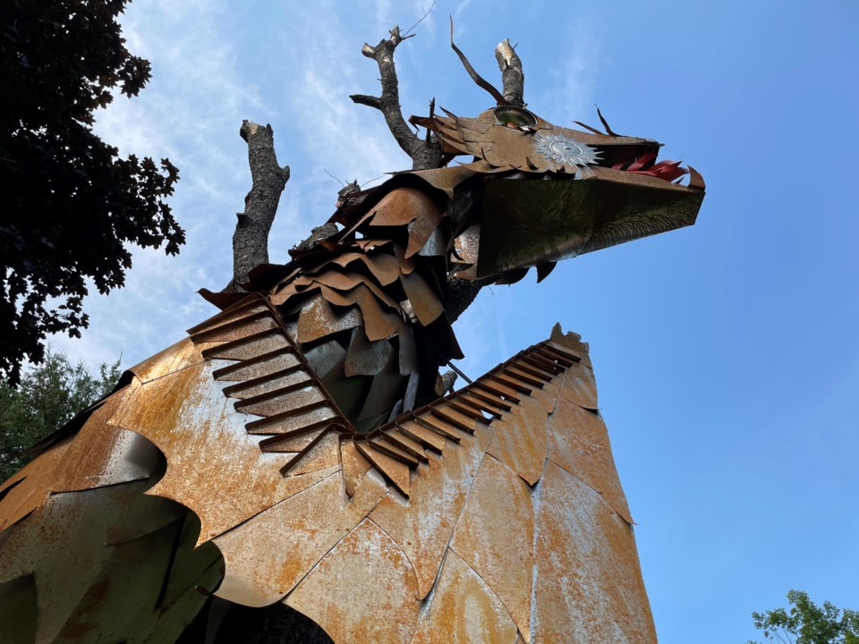 2025-08-11-robinsons-art-projectfigu-figure-17