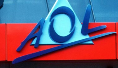 AOL ditching dial-up service, a relic of the internet in the '90s and early '00s