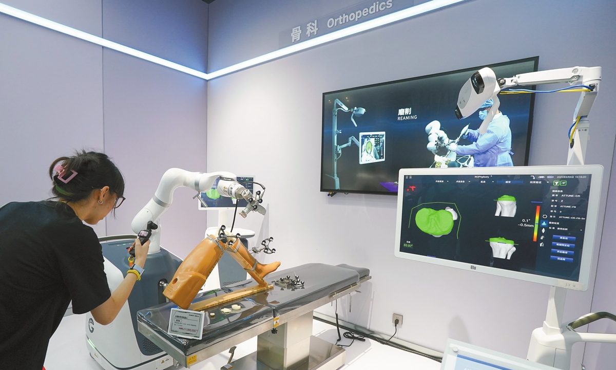 A bone surgery robot is demonstrated at a medical facility in Beijing on August 6, 2025, highlighting the integration of AI and robotics in precision healthcare.
Photo: VCG