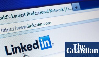 ‘I’ve £90k in student debt – for what?’ Graduates share their job-hunting woes amid the AI fallout | Graduate careers