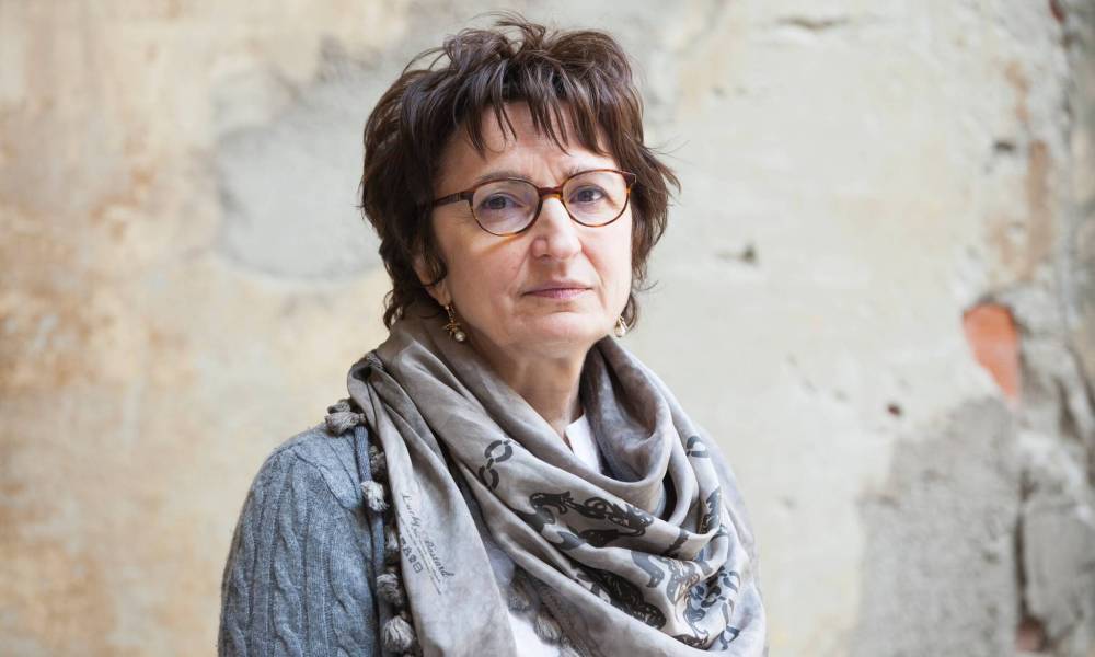 Leonardo Cendamo photo
Di Pietrantonio’s short, shifting chapters and plain words, often abrupt and tense, hide a dark and complicated poetry in her novel which, at its core, is about crimes against women.