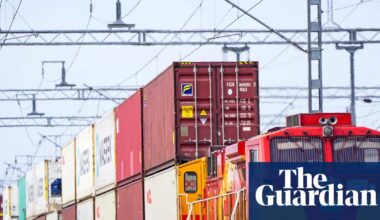 Trump imposes 50% tariff on India as punishment for buying Russian oil | Trump tariffs