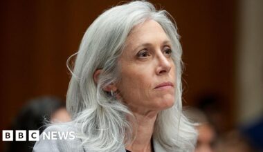 Exodus at CDC as director ousted and senior leaders resign
