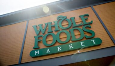 American grocer Whole Foods set to close two Toronto stores - CTV News