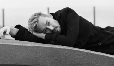 Daniel Johns Shock Appearance at Silverchair Tribute Show