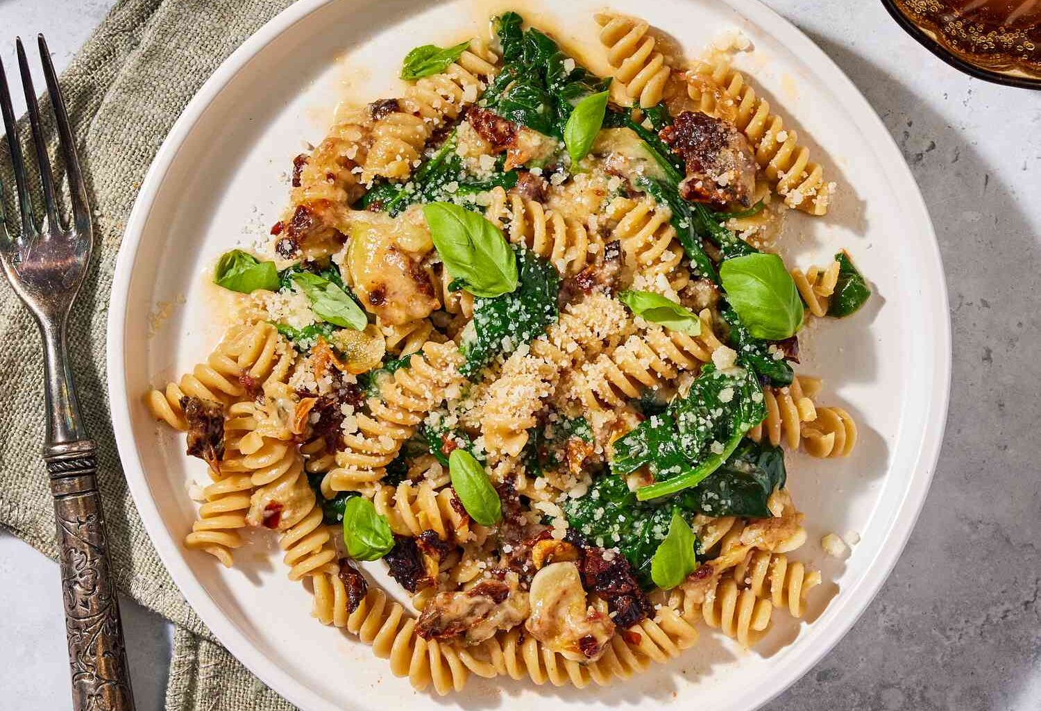 10+ High-Fiber Mediterranean Diet 30-Minute Recipes