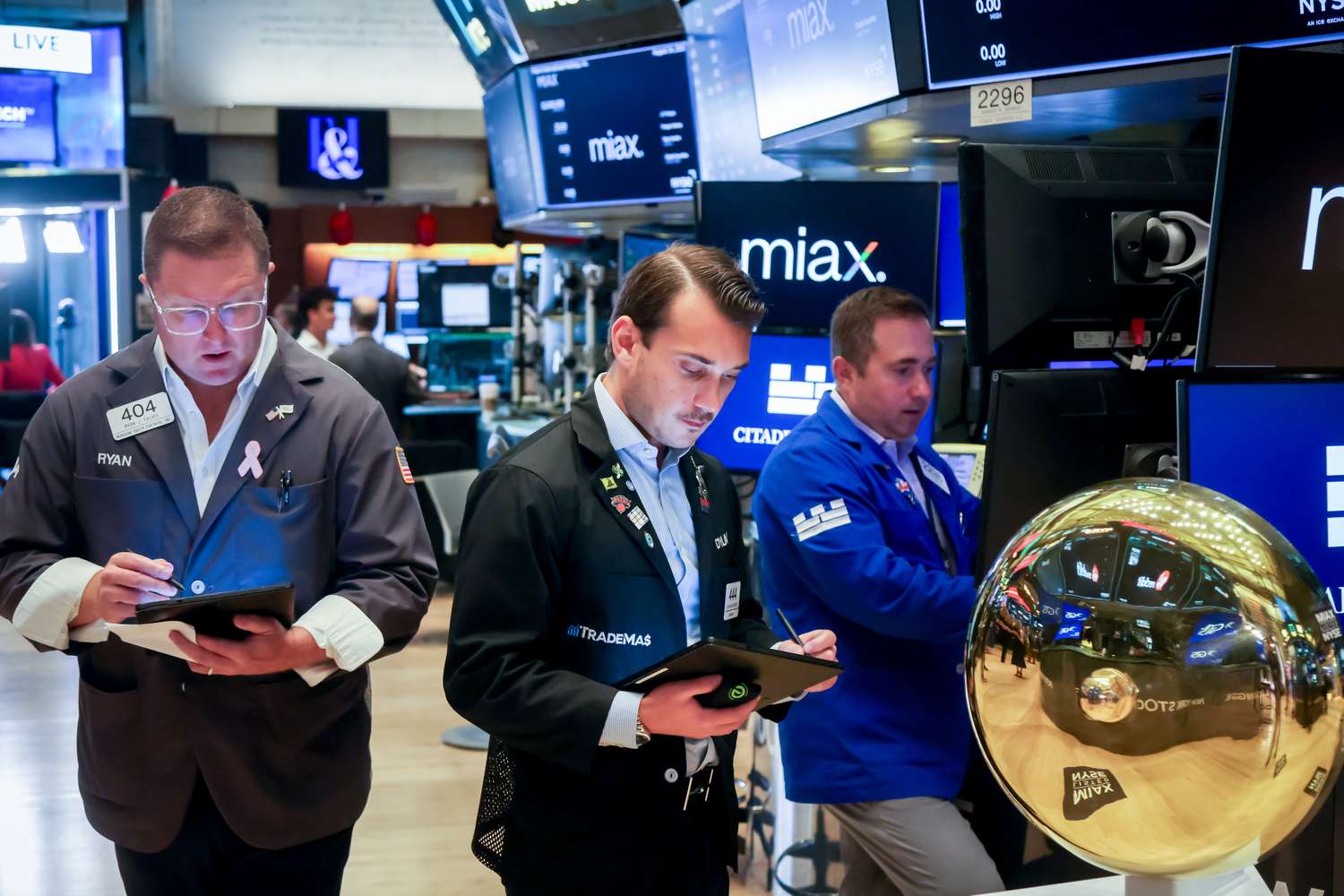 Stock Rally Stumbles as Inflation Report Tempers Rate-Cut Hopes; Dow Slips, S&P Ticks Higher for 3rd Straight Record Closeas Hot Inflation Report Tempers Rate-Cut Hopes; Dow Slips, S&P Ticks Higher for 3rd Straight Record Close