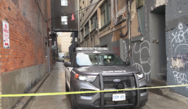 Downtown Toronto stabbing sends man to hospital