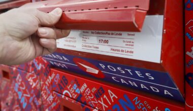 Flight attendant strike sets new precedent for Canada Post labour talks: lawyer - CTV News