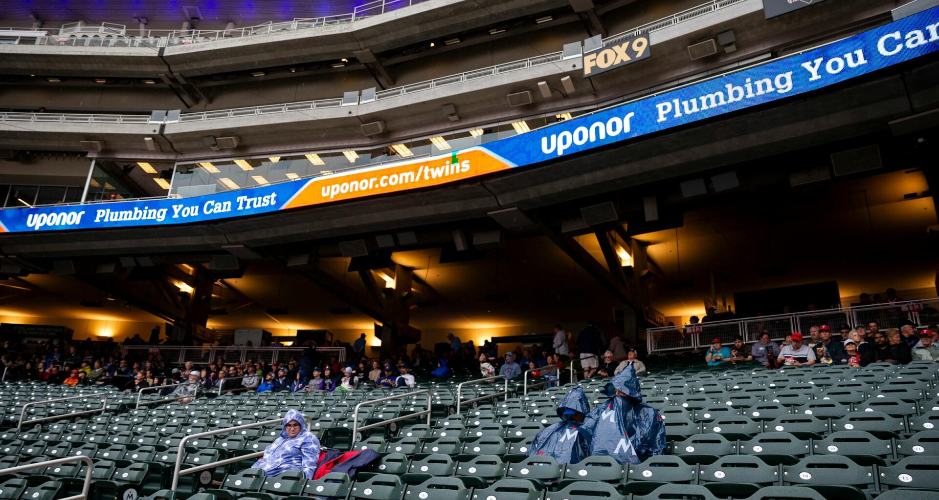 Twins fans return to Target Field puzzled