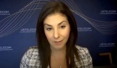 USTelecom Warns Permitting Delays Force Providers to Abandon Projects