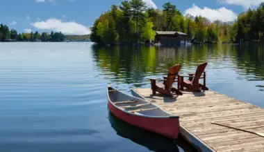 Preparing employees for retirement means painting a realistic picture, experts say