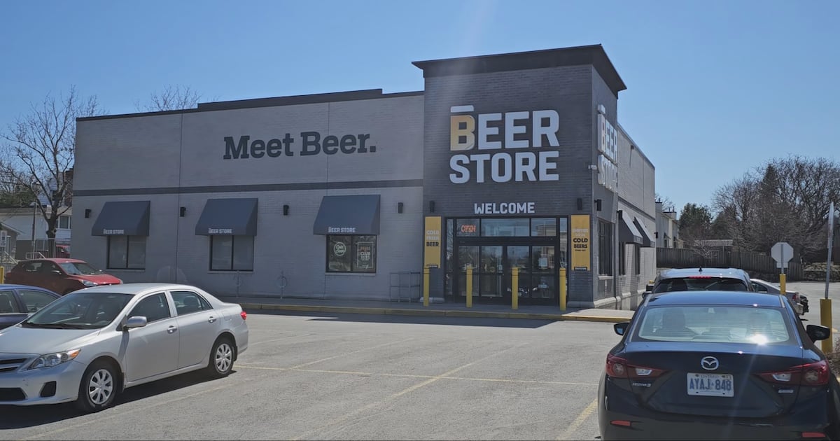 what stores are closing in Toronto?