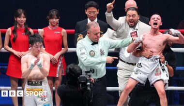 Kenshiro Teraji applauds as Ricardo Rafael Sandoval celebrates