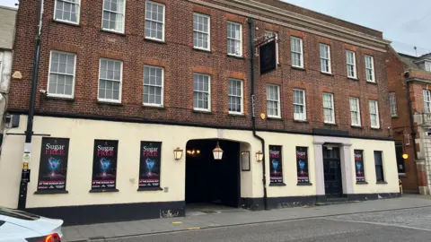 Matt Knight/BBC The outside of the Sugar Hut nightclub as seen from Brentwood High Street.
