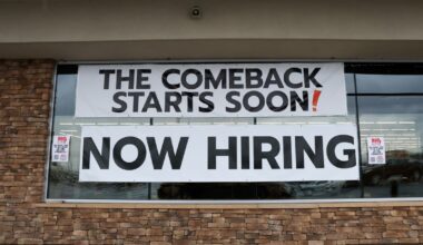 The Jobs Market Is Showing Signs of a ‘He-Cession’