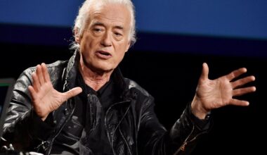 Jimmy Page Settles 'Dazed and Confused' Lawsuit