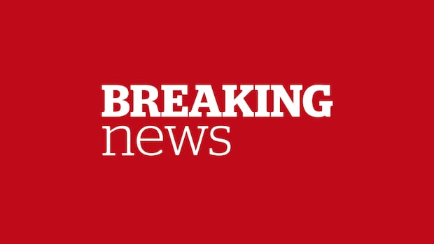 Ontario ordering public servants back into office full time