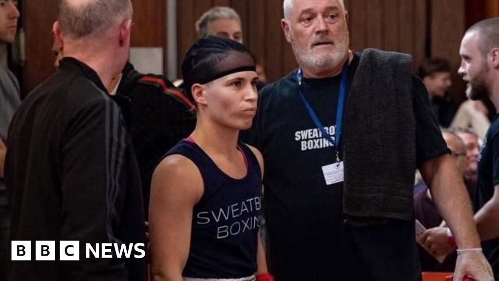 Boxer converting Hartcliffe skittle alley into community gym