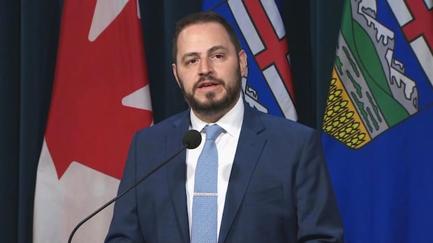 Education minister says union 'playing politics' with Alberta students over strike threat