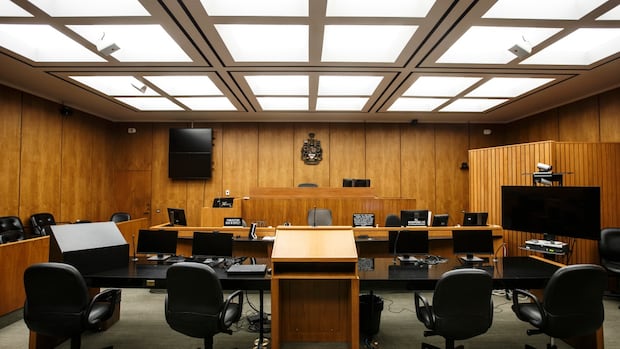 Judge to go ahead with review of Alberta separation question