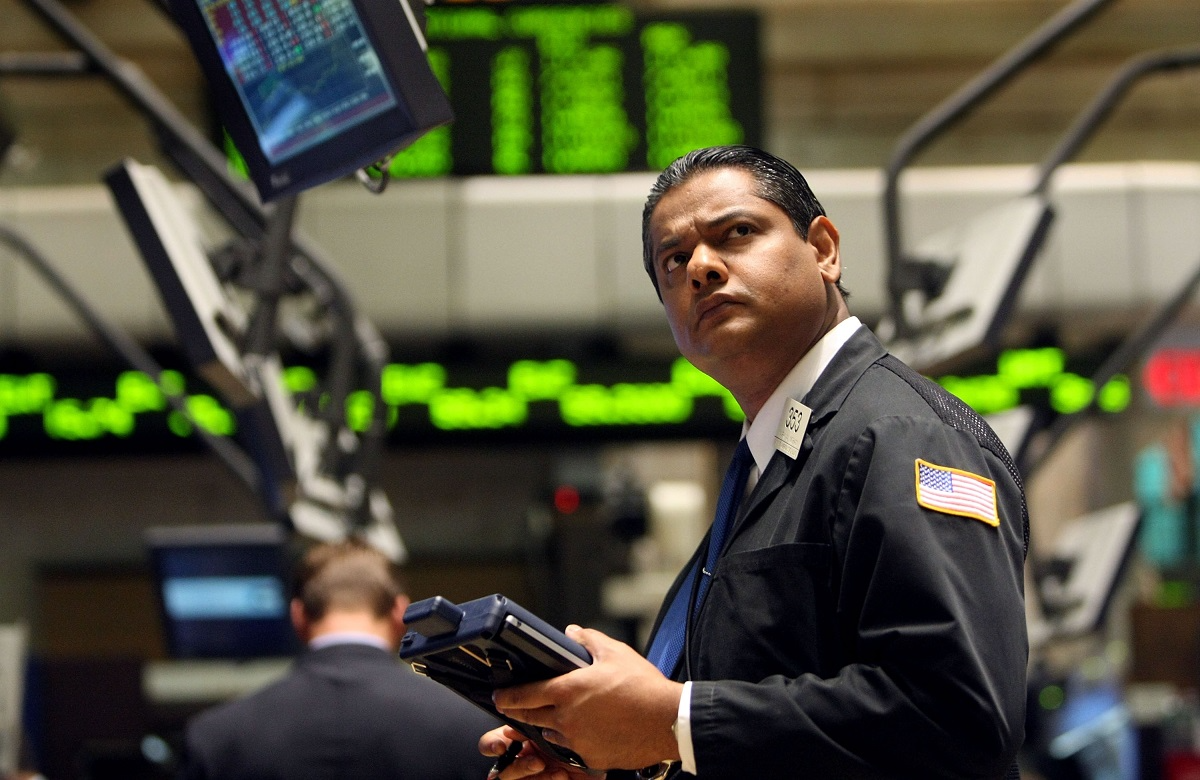 3 Top Tech Stocks to Buy in August
