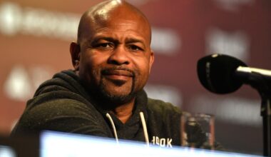 Roy Jones Jr not overly impressed with Floyd Mayweather’s resume
