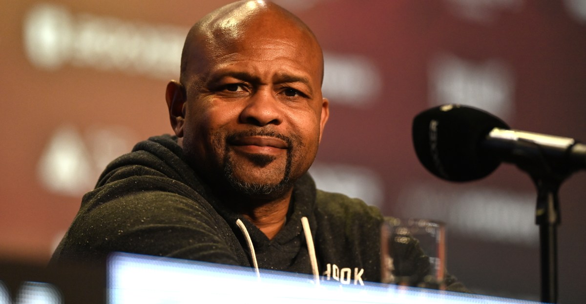Roy Jones Jr not overly impressed with Floyd Mayweather’s resume