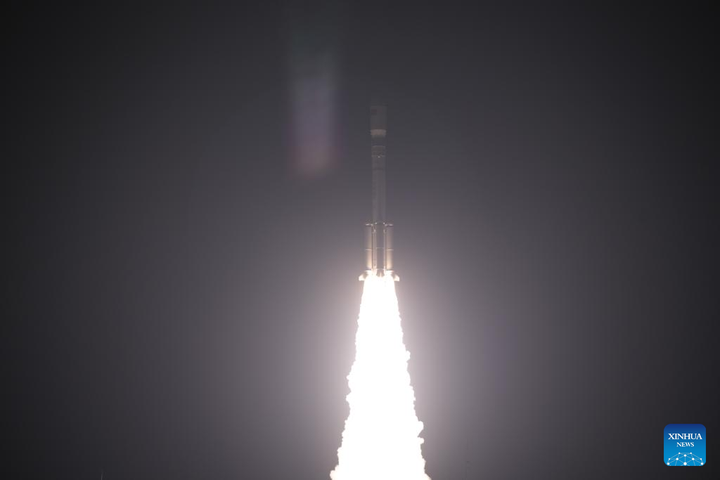 China launches low Earth orbit satellite group-Xinhua